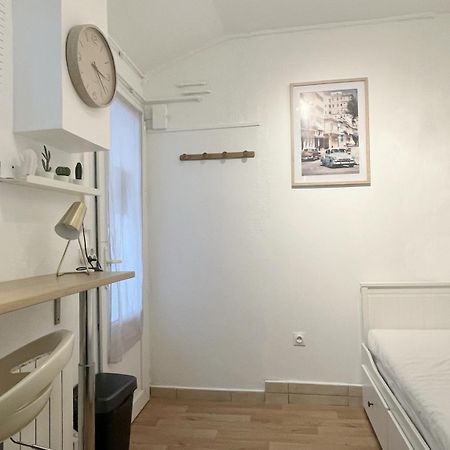#1 Petit Studio Pres Du Metro L9 Bagnolet Exterior photo
